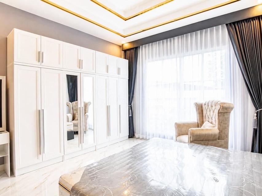 For Sale — Modern Luxury House with Pool 93sqw 400sqm 3bedrooms 3 bathrooms near international schools, local market, and motorway. 13