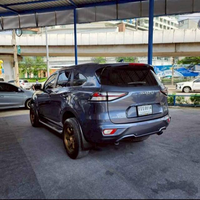 Isuzu MU-X 3.0 4wd ปี21