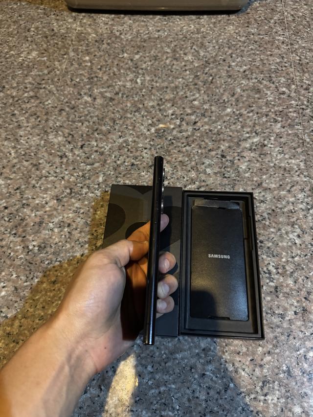 ขายSamsungS22UltraสีPhontom Black256กิ๊กRam12ยกกล่องอีมี่ตรงสภาพสวยๆใช้งานดีทุกๆฟังชั่นถูกๆ