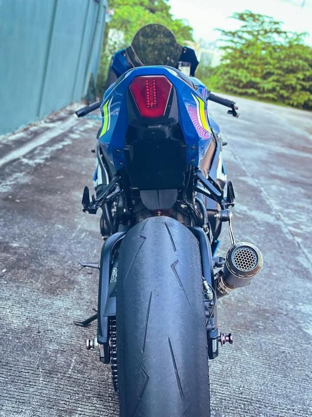 ขายมอเตอร์ไซค์ Suzuki GSX R1000 2