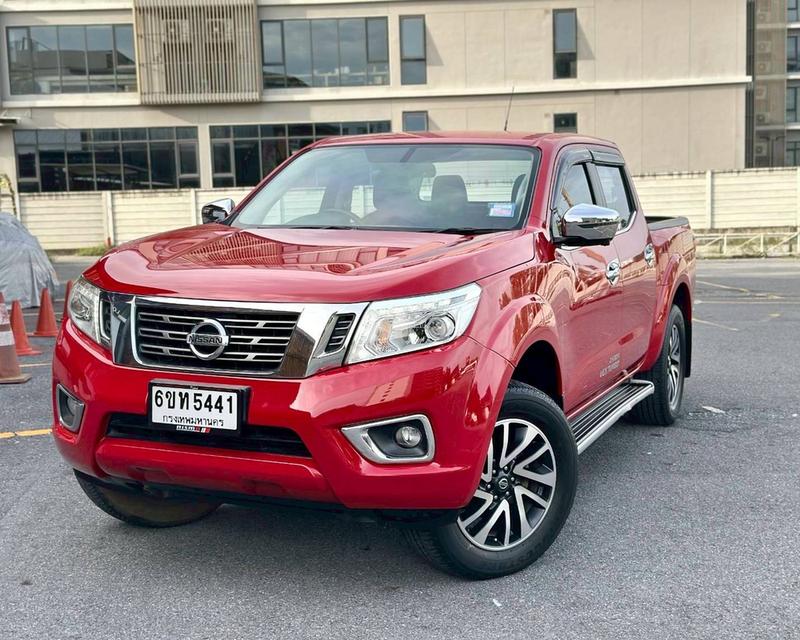 NISSAN NAVARA NP300 2.5 V DOUBLE CAB CALIBRE เกียร์ Auto สีแดง ปี 2018  (แท้)