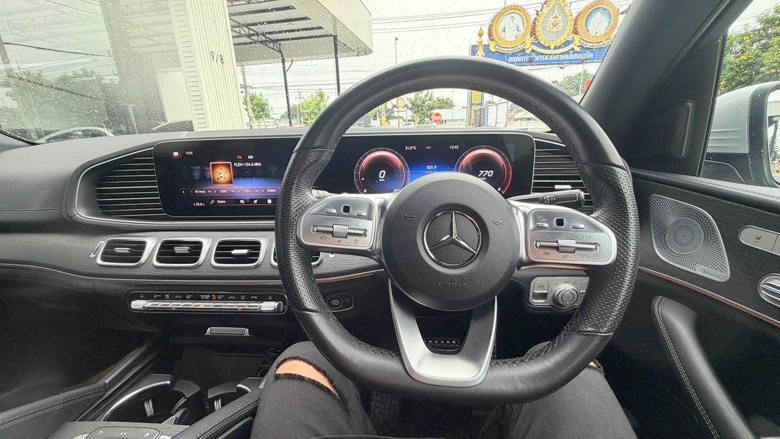 (แจ้งรหัสรถ KPV3741) 2021 BENZ GLE 300d AMG Dynamic รูปที่ 5