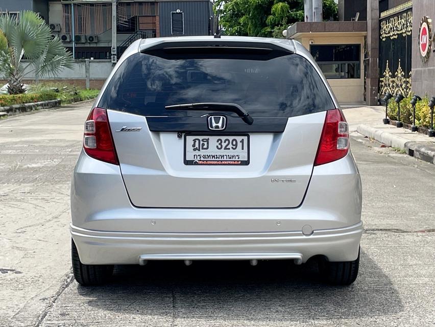 รหัสรถ DWC3291 HONDA JAZZ 1.5 S (โฉมGE) ปี 2010 เกียร์AUTO 2