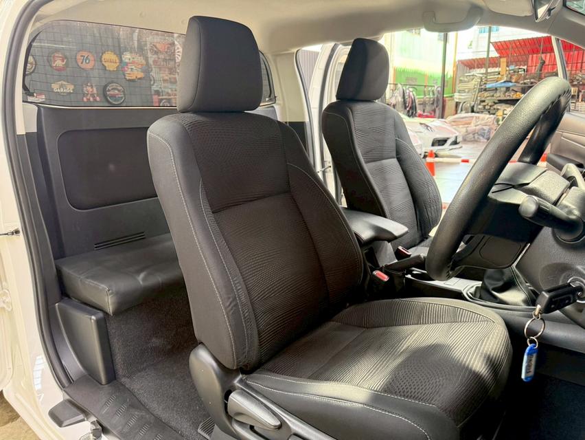 รถกระบะพร้อมใช้งาน วัยรุ่นกำลังสร้าง  ไมล์น้อย 89,000กม.  TOYOTA REVO 2.4 Entry Z-Edition SMARTCAB ปี2021 9
