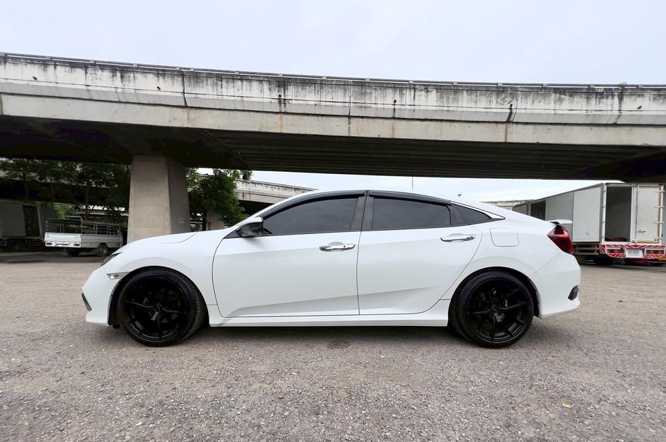Honda Civic 1.8EL ปี 2019 6