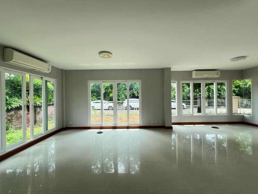 ขาย บ้านเดี่ยว หลังมุม พื้นที่ใช้สอยตัวบ้านมาก 4ห้องนอนคาซ่าวิลล์ วัชรพล 245 ตรม. 77.1 ตร.วา วัชรพลซอย 7 ใกล้ด่านทางด่วน 2