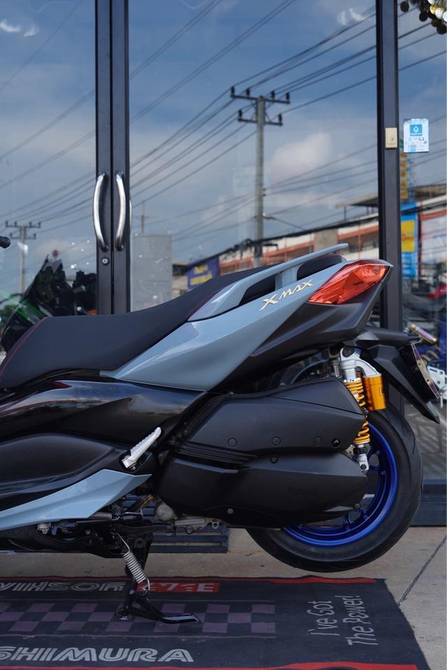 Xmax300