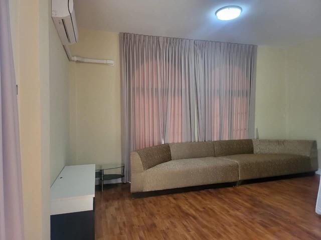 ให้เช่าทาวน์โฮม 3.5 ชั้น Casa City โยธินพัฒนา เนื้อที่ 40 ตร.ว ใกล้ถนนเลียบด่วนรามอินทรา 3
