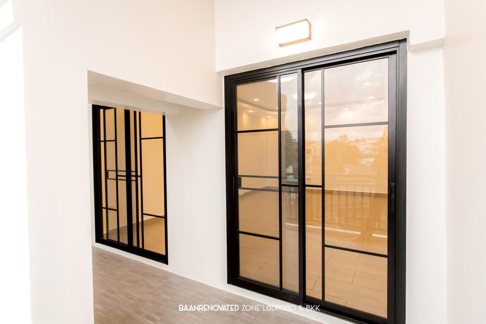 ขายด่วน‼️ Home Office ทาวน์โฮม 3 ชั้น ทำเลดีเสรีไทย 17 บ้านอยู่ปากซอยสะดวกมาก 20