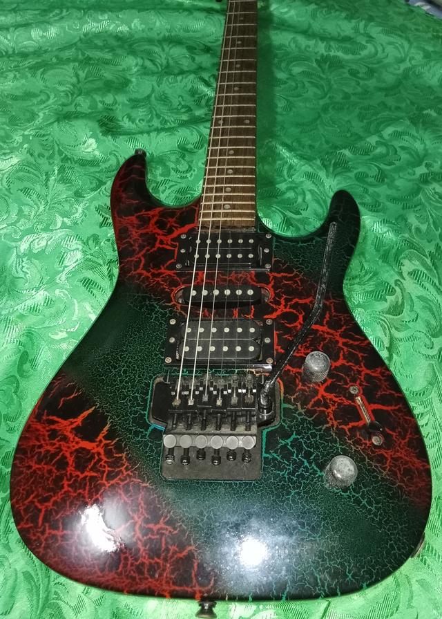 ขาย guitar Squier