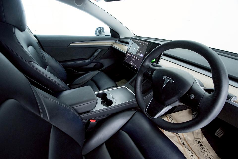 TESLA MODEL 3 STANDARD PLUS 2022 13