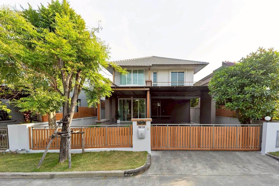 ขายบ้านเดี่ยวพร้อมอยู่ หมู่บ้านบารานีเรสซิเดนซ์ รังสิต คลอง3 ทำเลดีเดินทางสะดวก ถนนเลียบคลองสาม ปทุมธานี. 1