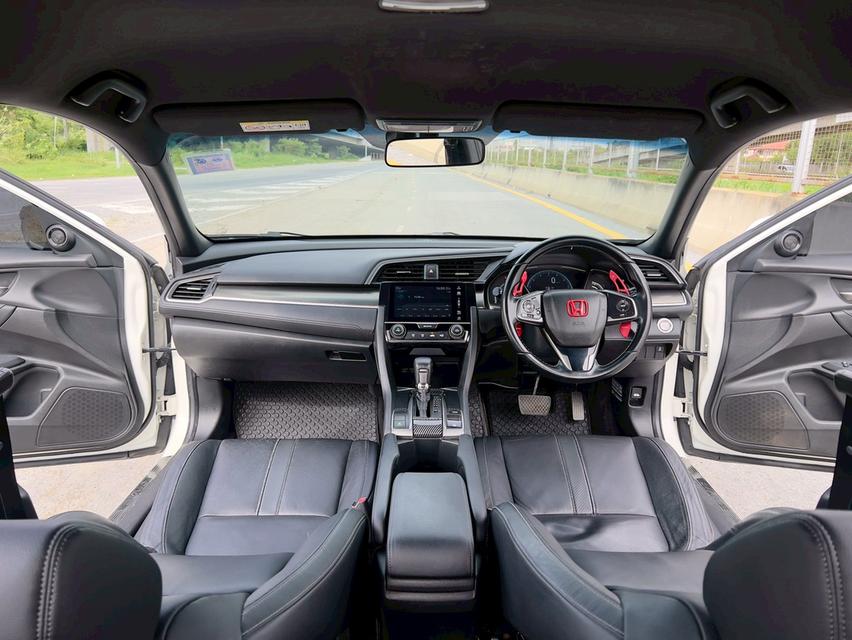 Honda civic fk 1.5 turbo hatchback ปี 2019 12