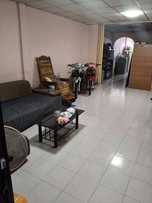 ทาวน์เฮ้าส์ รามอินทรา 4