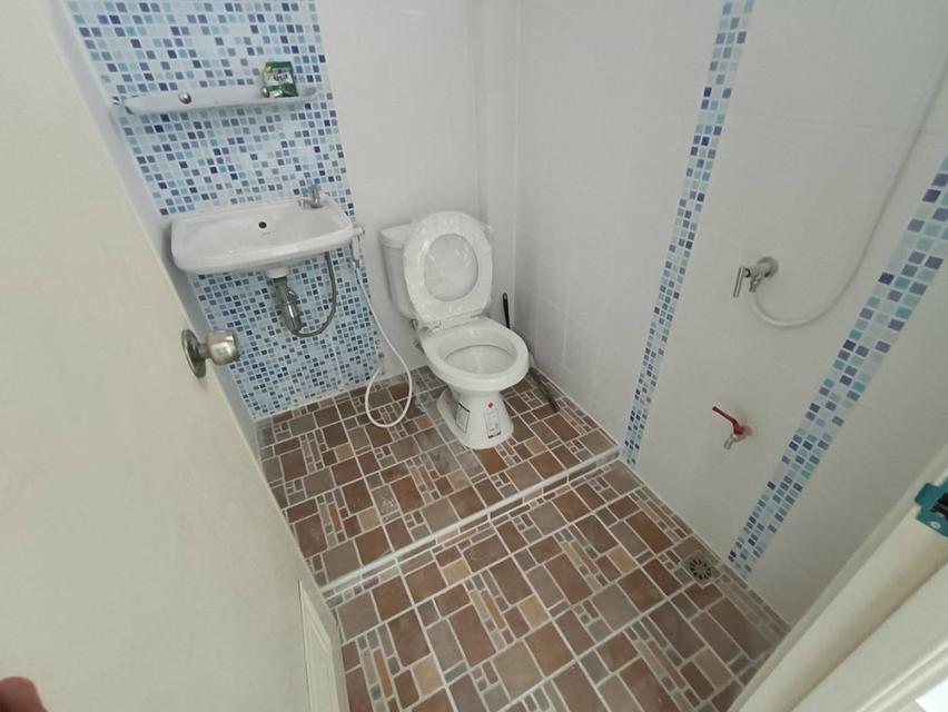 ทาวน์โฮม 3ชั้น หมู่บ้านเพชรทวี พุทธมณฑล สาย5  10