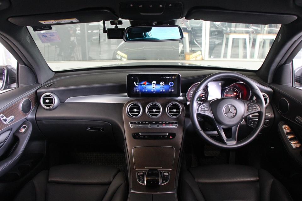 รหัสรถ TKG9032 MERCEDES BENZ GLC250d 2.0 4MATIC 4WD ปี 2018 4