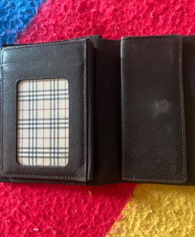 กระเป๋าตังค์burberry 4