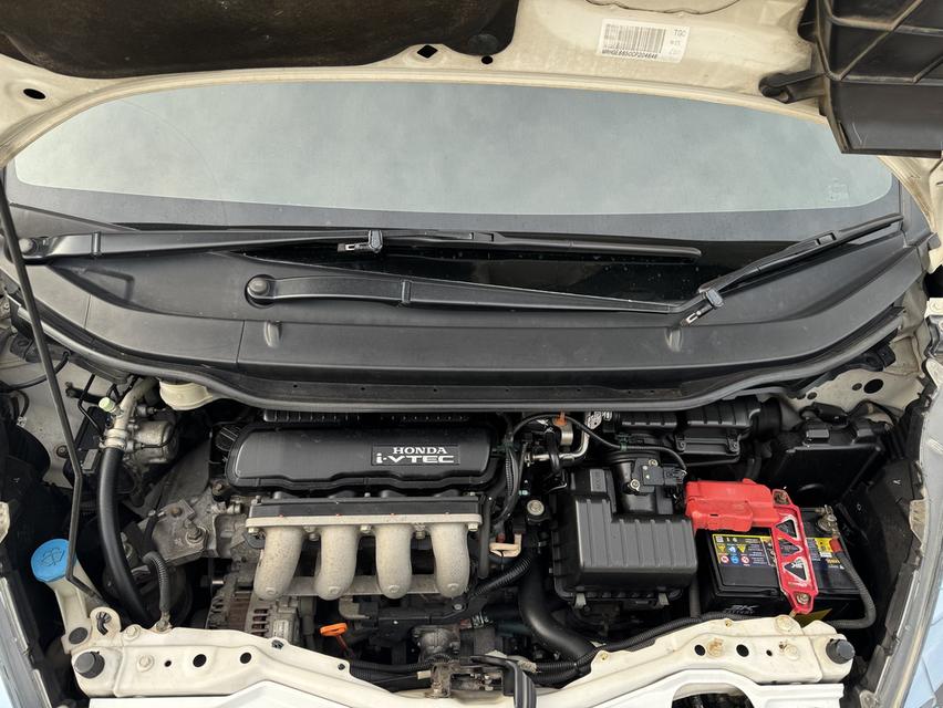 HONDA JAZZ GE 2011 AUTO V IVTEC รูปที่ 16