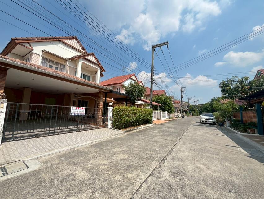 หมู่บ้านฟลอร่าวิลล์ รังสิต-ปทุมธานี ซอยวัดเปรมประชากร ต.บางพูน อ.เมืองปทุมธานี จ.ปทุมธานี 3