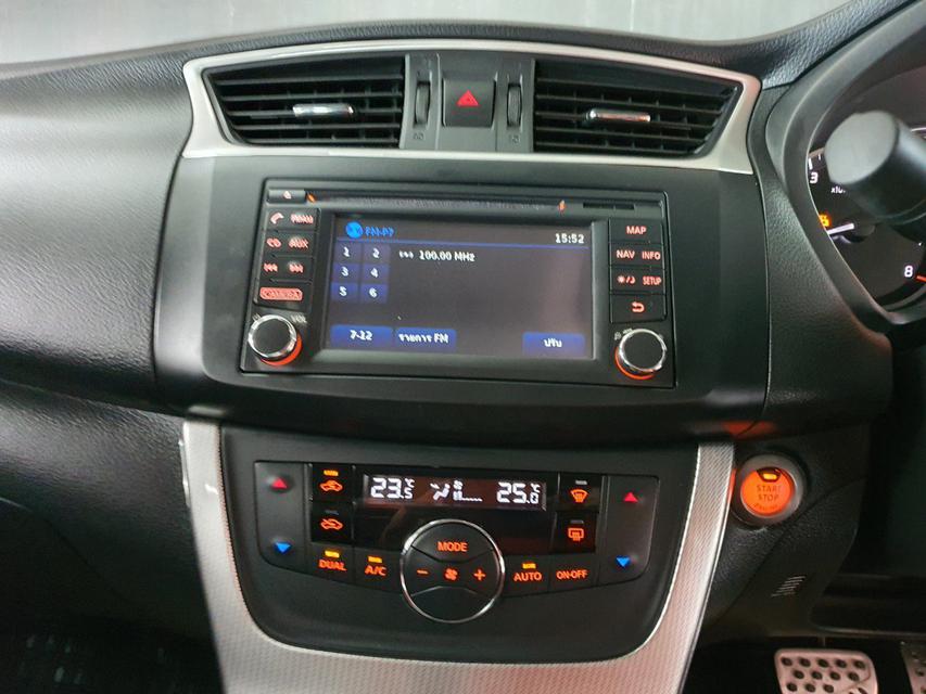 ์Nissan  Sylphy 1.6 DIG Turbo 6
