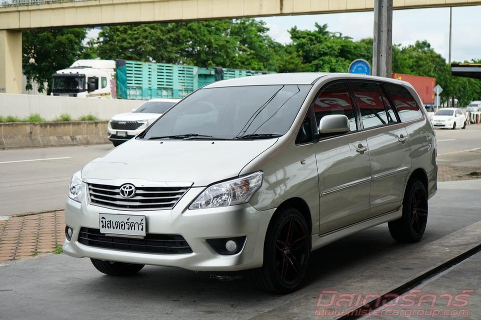 2012 TOYOTA INNOVA 2.0 G OPTION