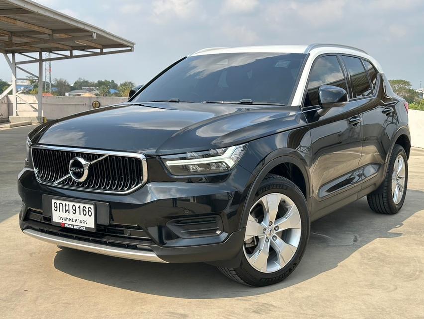 VOLVO XC40 T4 MOMENTUM ” WHITE ROOF ”2.0L 8AT TURBO (FWD)