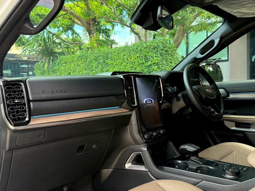 2024 FORD EVEREST 2.0 BI TURBO TITANIUM PLUS 4WD รถมือเดียว 18,000 กม สภาพป้ายแดง รถไม่เคยมีอุบัติเหตุครับ 11