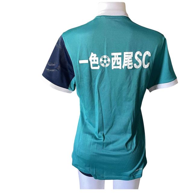 เสื้อกีฬามือสอง adidas รูปที่ 2