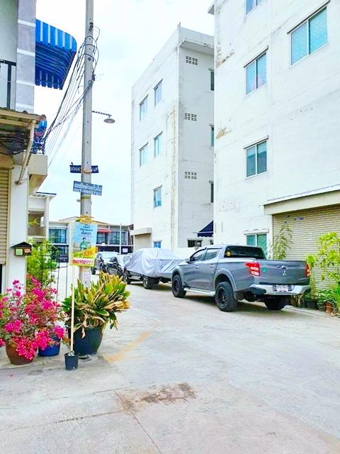 MRT บางอ้อ 1.7 กม.ม.มจพ. 1.5 กม. รพ.ยันฮี 1.6 กม.ให้เช่าอาคารพาณิชย์ 4 ชั้นหลังมุม 20 ตร.วา. 320 ตร.ม.ทำเลดี 5