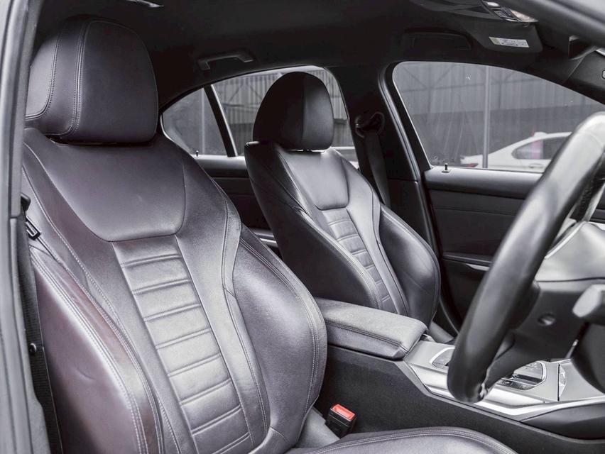 รหัสรถ 67GG9614 🚘 BMW 320d M Sport 2021 – ตัวท็อป ดีเซล / วารันตีเหลือ 1 ปี 16