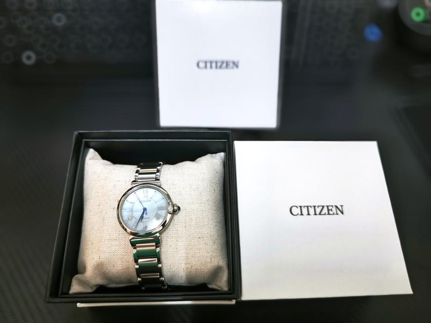 Citizen L"May Bells" EM1060-87N Eco-Drive มือสอง สภาพ99.99% รูปที่ 7