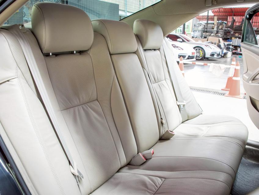 TOYOTA CAMRY 2.4 V ปี 2008 13