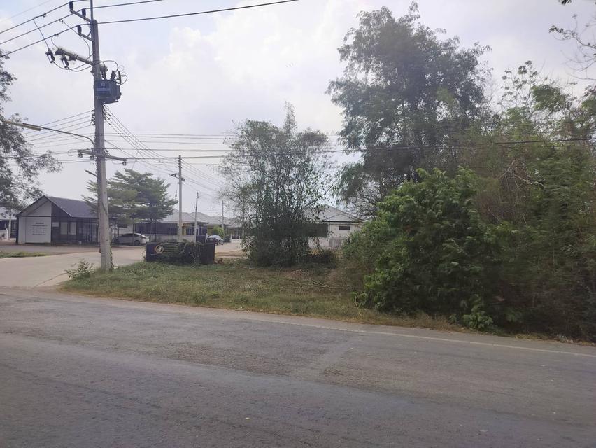 ขายที่ดินเปล่า(3ไร่ 2งาน) ใกล้บ้านจัดสรร ติดถนนสุวรรณศร33 ราคา5000000บาท 2