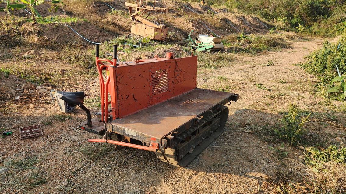  ขาย รถบรรทุกตะขาบ นั่งขับ เครื่องเบนซิน KUBOTA ใช้ขนของในไร่ ในสวน สบายๆ ไม่ติดหล่ม เก่าญี่ปุ่น