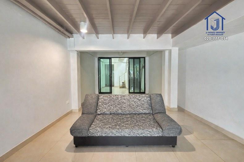 ขายอาคารพาณิชย์ 2.5 ชั้น หลังมุม ติดถนนเจริญนคร ใกล้BTS วงเวียนใหญ่ ทำเลค้าขาย 4