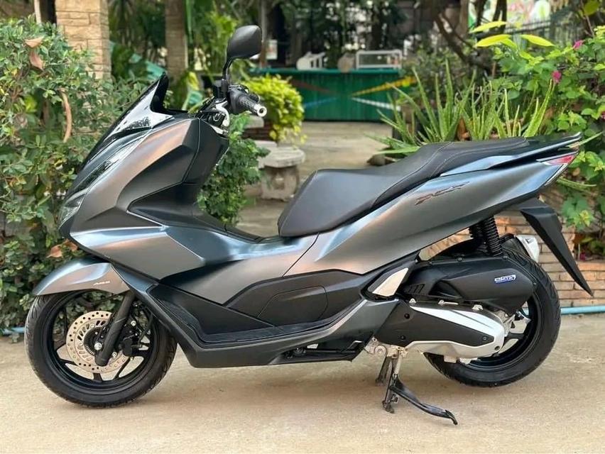 มอเตอร์ไซค์ฮอนด้า pcx 160 2