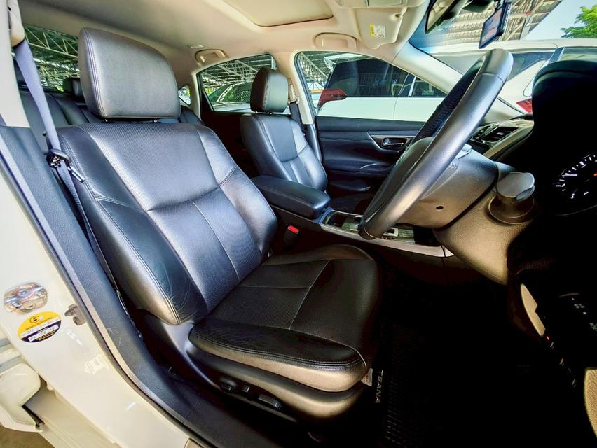 NISSAN TEANA 2.0XL 12