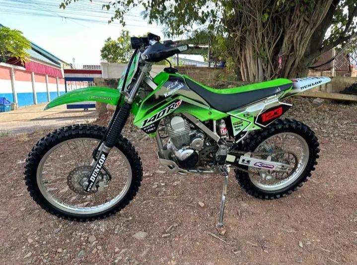 2020 Kawasaki KLX 140RF 2