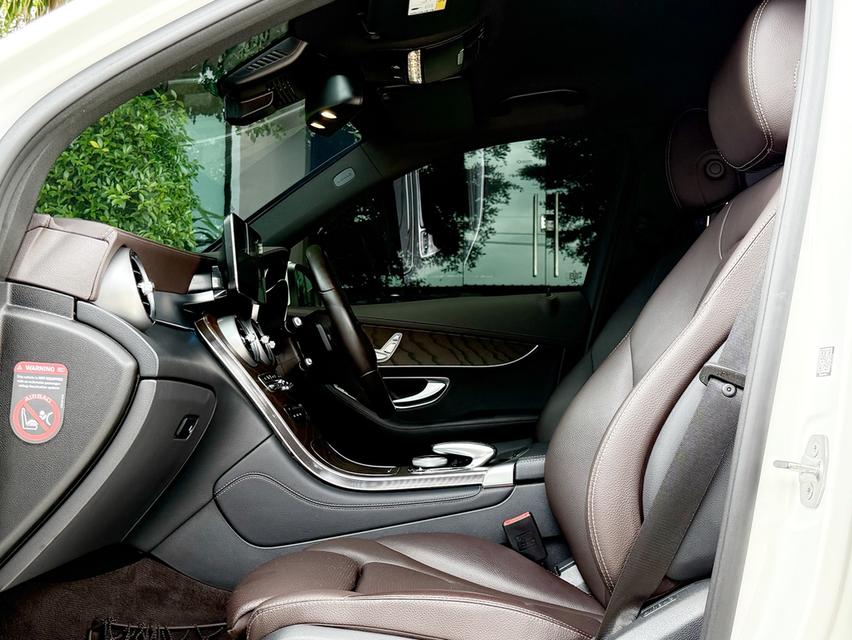 2017 BENZ GLC 250D รถศูนย์ Benz Thailand  รถวิ่งน้อยเพียง 55,000 km รถเข้าศูนย์ตลอด รถไม่เคยมีอุบัติเหตุครับ 13