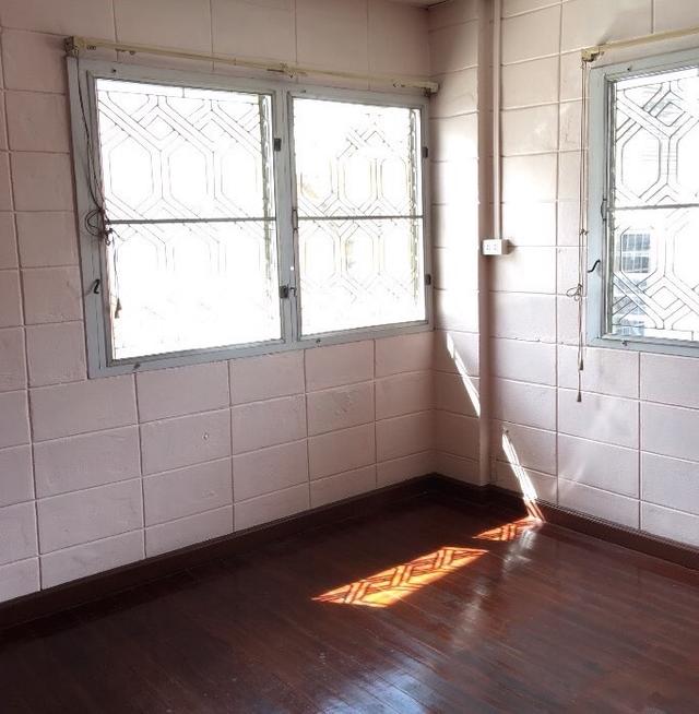 ขายบ้านเดี่ยว 2 ชั้น หมู่บ้านประชานิเวศน์ 3 ซอย35  ทำเลดี ใกล้เดอะมอล์ลงามวงวานศ์  11