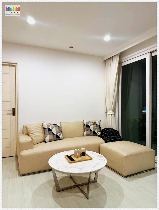 ที่นี่ The Bangkok Sathorn – Taksin 0 เมตรจาก BTS: ไม่ต้องต่อพี่วิน ไม่ต้องโดนฝน เดินขึ้นสถานีกรุงธนบุรีได้เลย ✅ ความแตกต่างที่หาจากที่อื่นไม่ได้: Pri 10