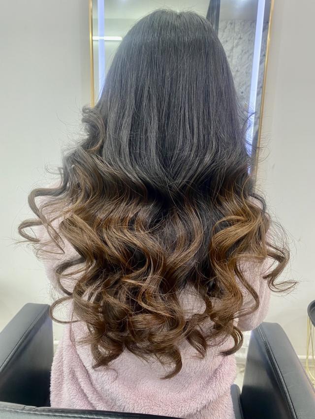 UD Hair Design (ยูดีแฮร์ดีไซน์) ร้านเสริมสวย ตัด สระ ซอย ยืดผม ยืดเคราติน ดัดวอลลุ่ม ทำสีผม แก้ผมเสีย ซ่อมผมเสีย บำรุงเส้นผม ออกเเบบทรงผม อุดรธานี รูปที่ 10