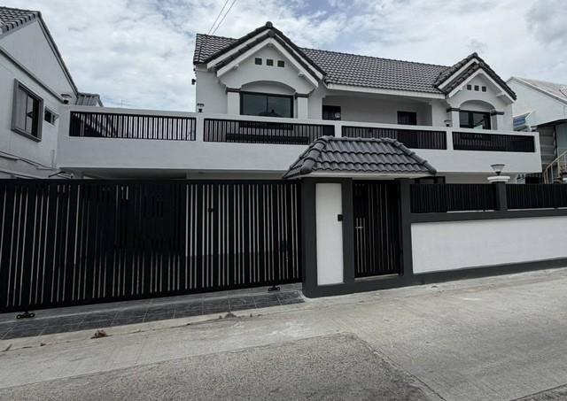 บ้านเดี่ยว ปรับปรุงใหม่ทั้งหลัง 4 ห้องนอน 3 ห้องน้ำ สุขุมวิท 101/1 วชิรธรรมสาธิต 55 ใกล้รถไฟฟ้า 1