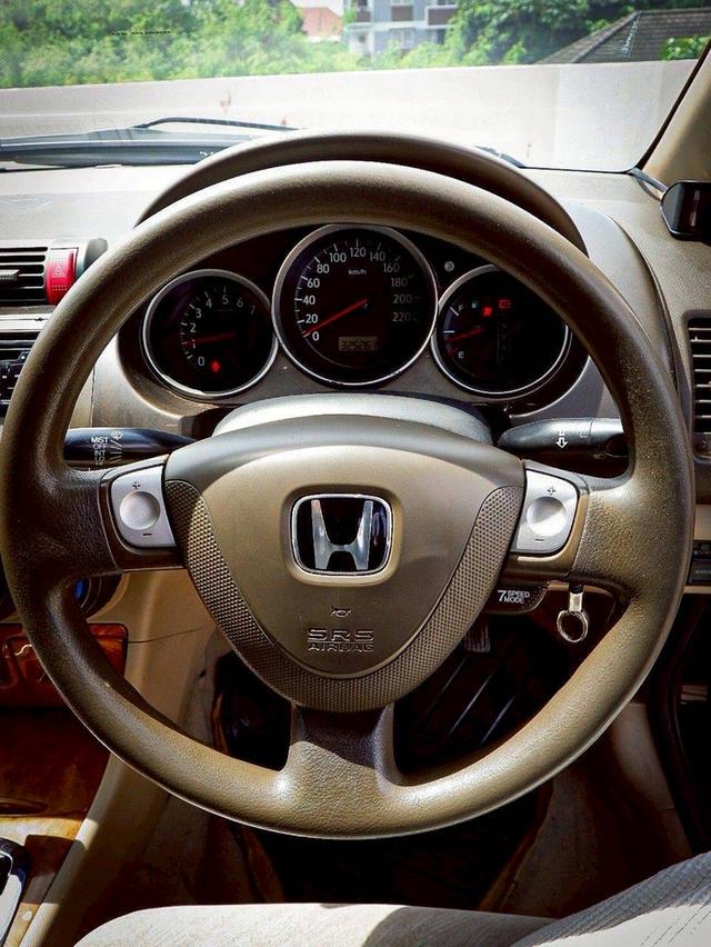 รหัสรถ QT8392 Honda City 1.5 idsi เกียร์ออโต้ สีดำ ปี 2003 9
