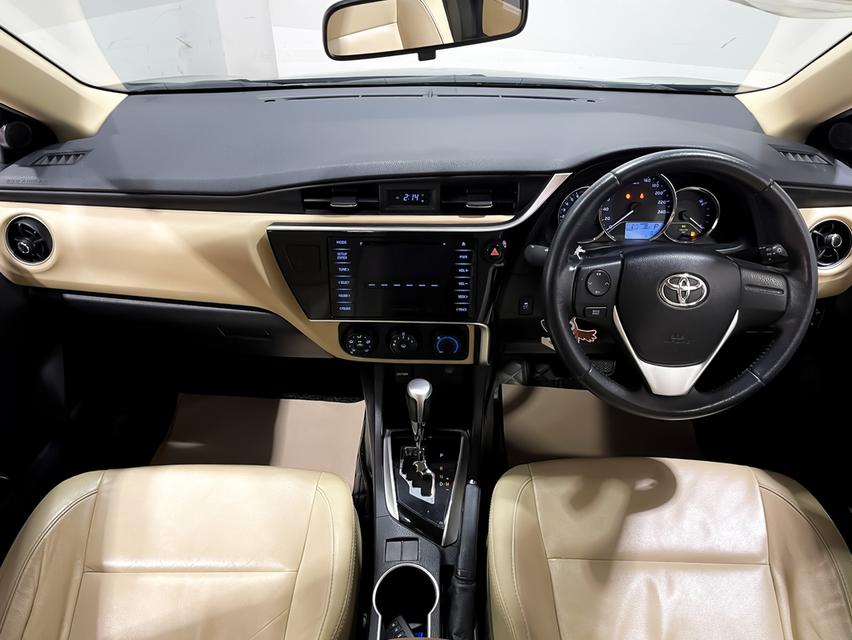 TOYOTA COROLLA ALTIS 1.6 G ปี 2019 สีดำ เกียร์ AT  ไมล์ 221,XXX 12