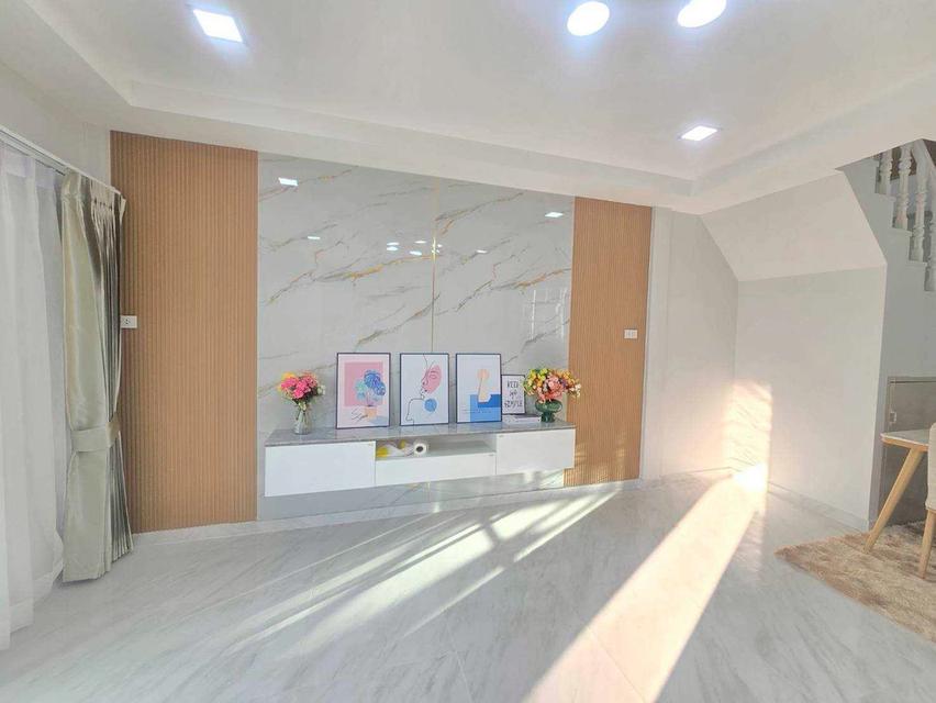 บ้านใกล้แฟชั่นไอส์แลนด์, ซาฟารีเวิลด์, ตลาดมีนบุรี 🏠 ม.เคซี รามอินทรา 2 5