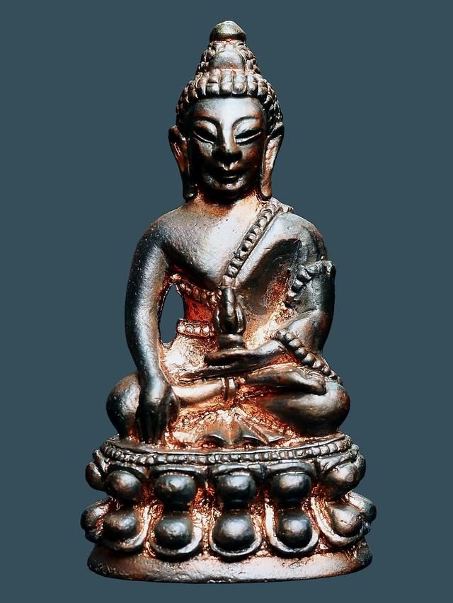 พระกริ่งทิ้งทวน หลวงพ่อคูณ วัดบ้านไร่ ปี 2536...เก่า เดิมๆ