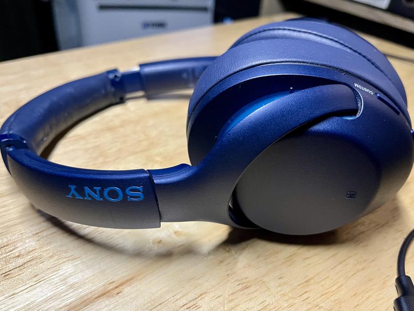 Sony WH-XB900N