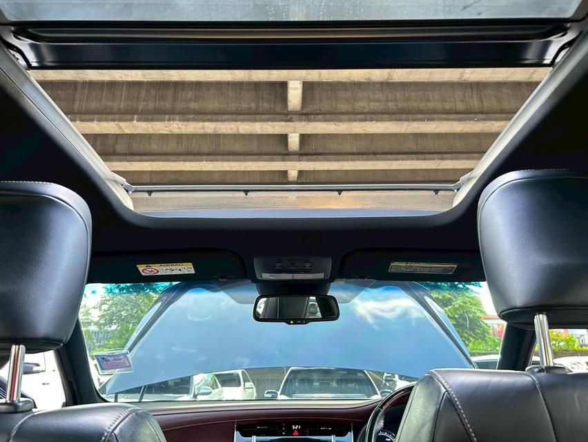 Toyota Harrier 2.5 L Hybrid AT ปี 2015 รถสวย ฟรีดาวน์ 15