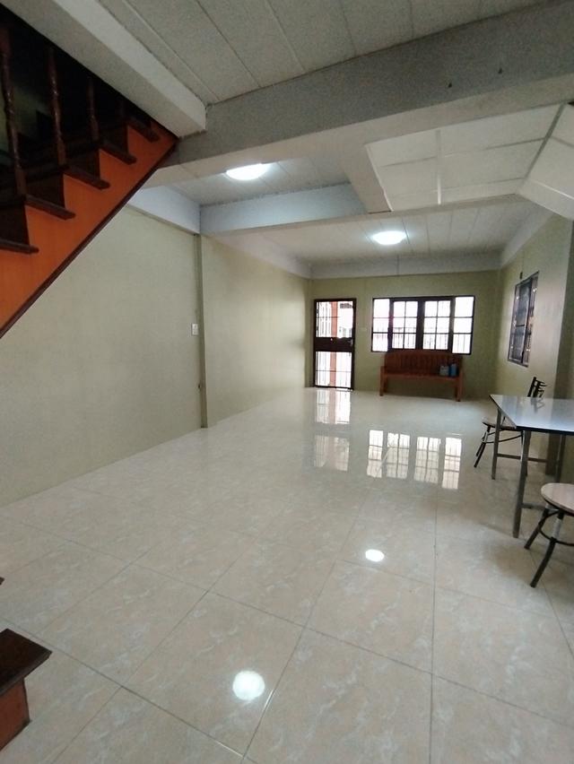 ให้เช่าทาวน์เฮาส์แฝด2ชั้น2นอน2น้ำ1แอร์ 4